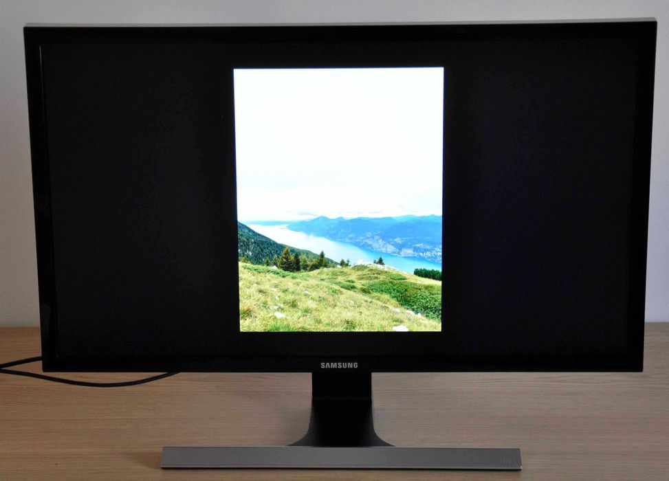 Monitor Samsung UHD 28"