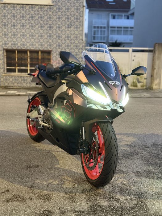 Mota Aprilia RS457 – 6.000 km – Impecável + Extras