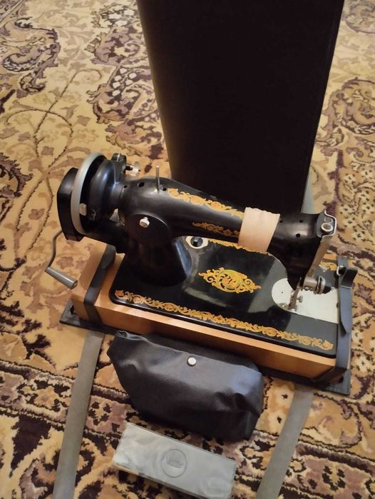 Швейная машинка в рабочем состоянии