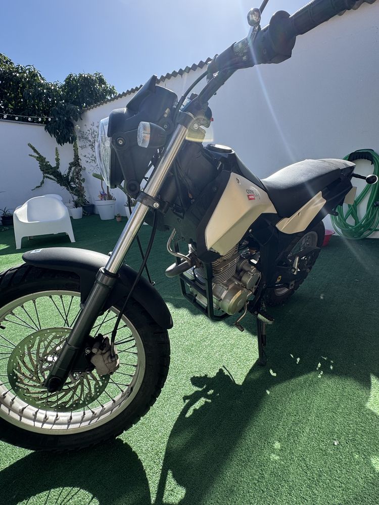 Derbi Cross City 125