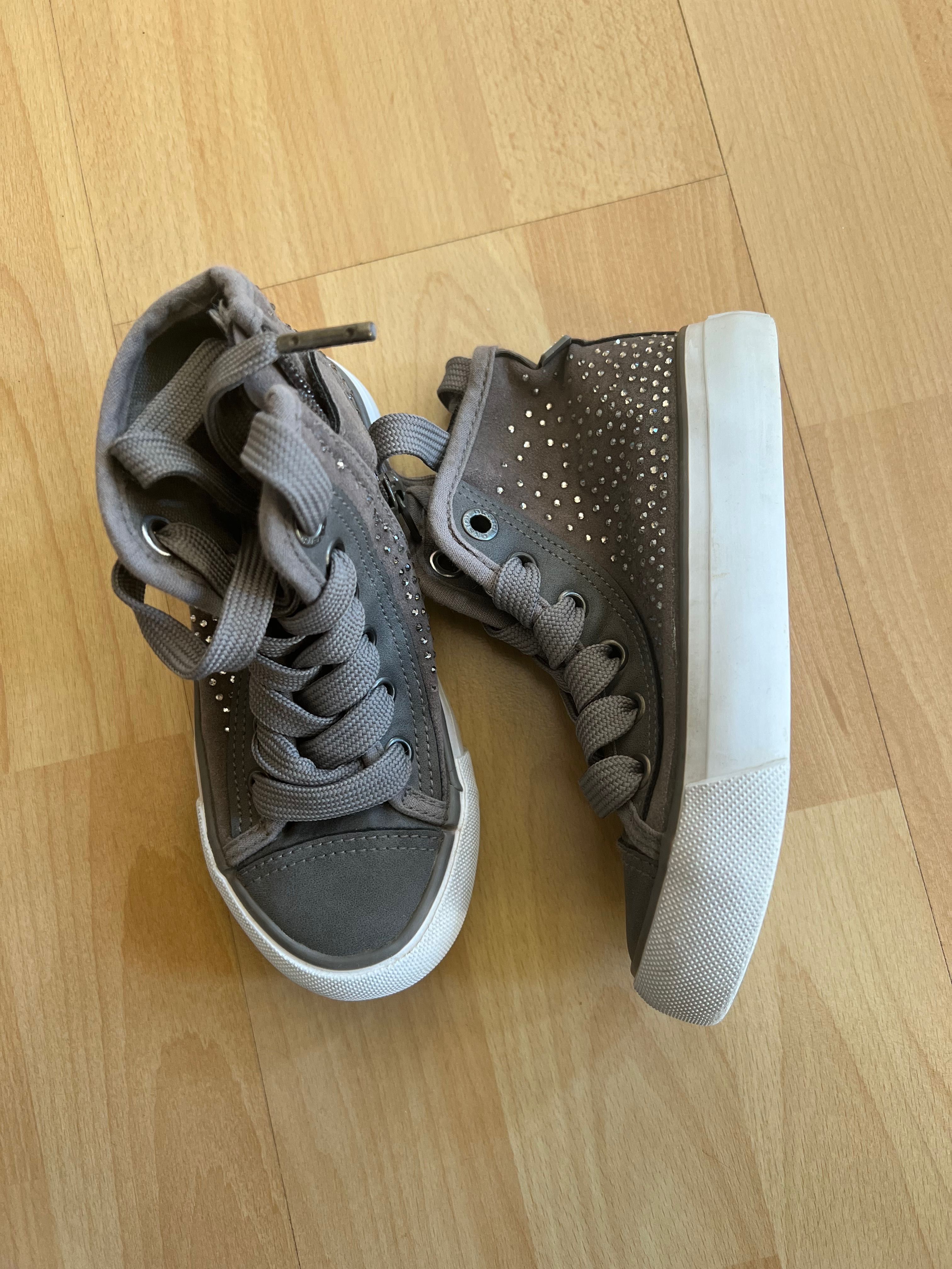 Buty dziecięce  Okaidi 26