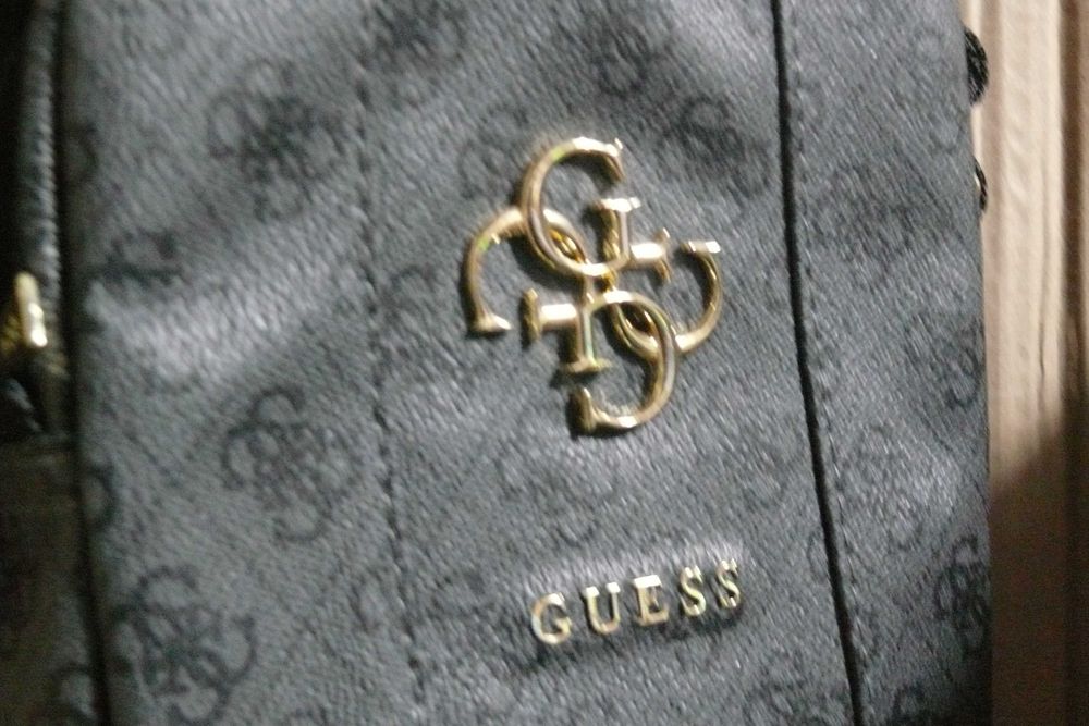 Bolsa para Tablet Guess 4G Uptown Universal  - 10"