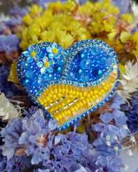 Прикраса брошка "Українське серденько" (украшение брошь "Укр. сердце")