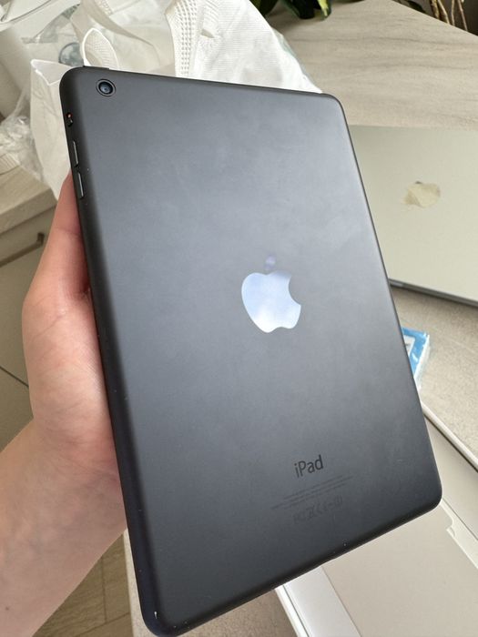 iPad Mini Wi-Fi 64 GB Black