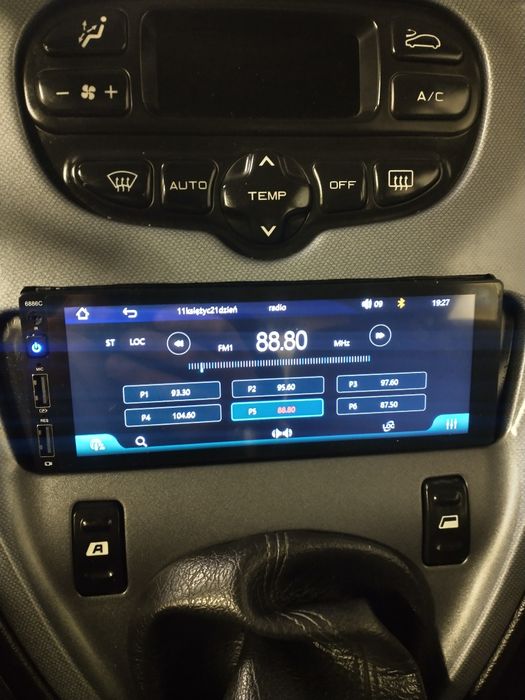 Radio samochodowe 1din 6886C