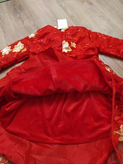 Sukienka dla dziewczynki w stylu orientalnym przebranie 120 z metką