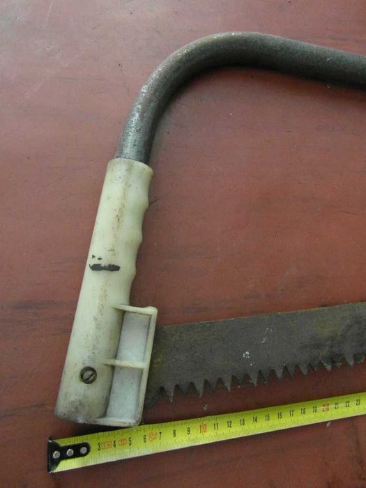 Piła ręczna stara _Retro piła PRL _do ozdoby kolekcji  lub naostrzenia