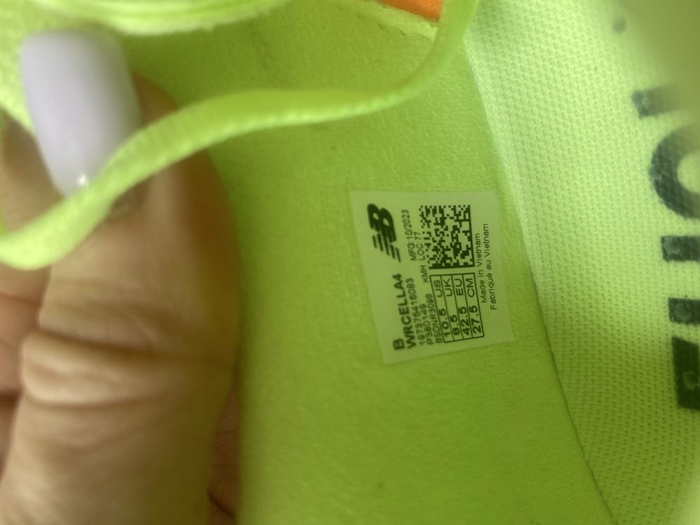 Бігові кросівки New Balance FuelCell SC Elite V4 WRCELLA4 42,5 оригіна