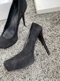 Туфли замшевые черные, размер 40