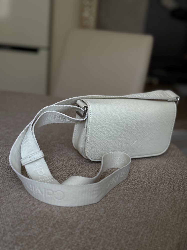 Оригінальна сумка Calvin Klein