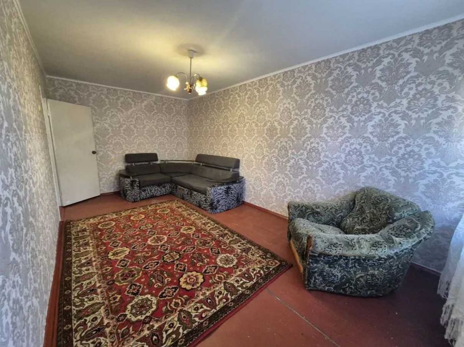 Продается 1 комн. квартира на Металлургов, р-н ДК Кирова, ул. Портовая
