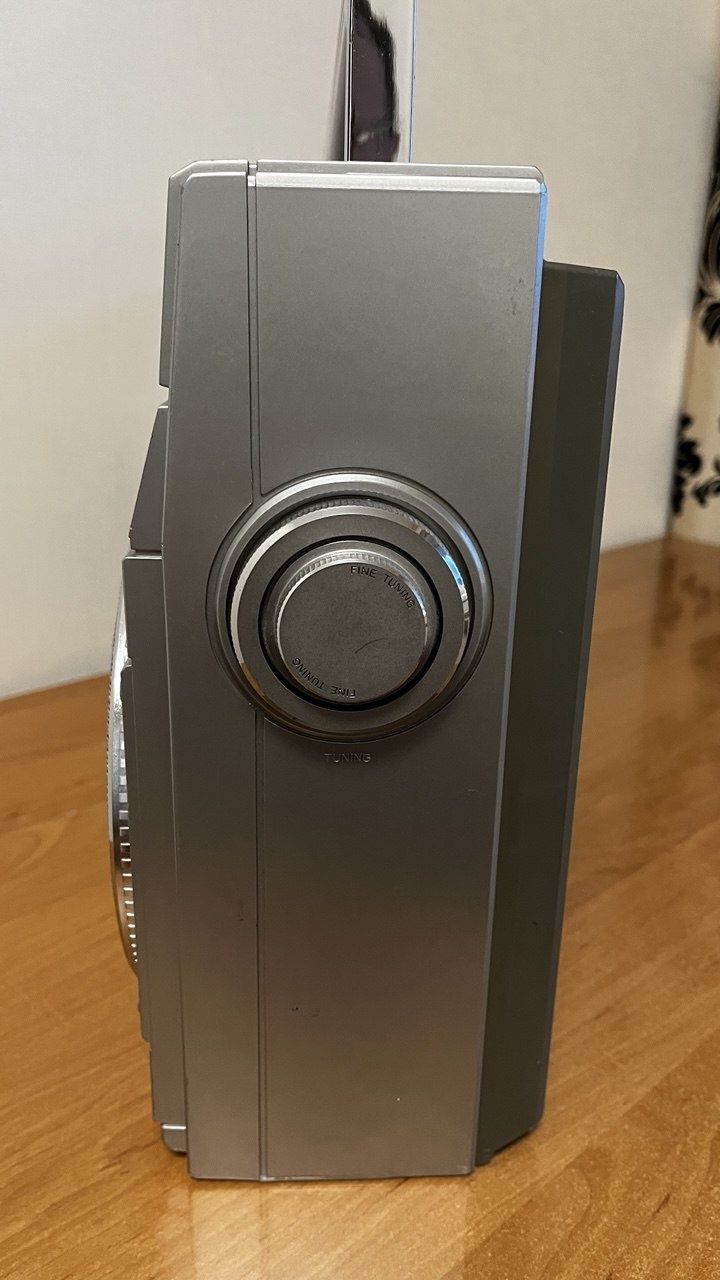 Sharp GF 8989 магнітола.
