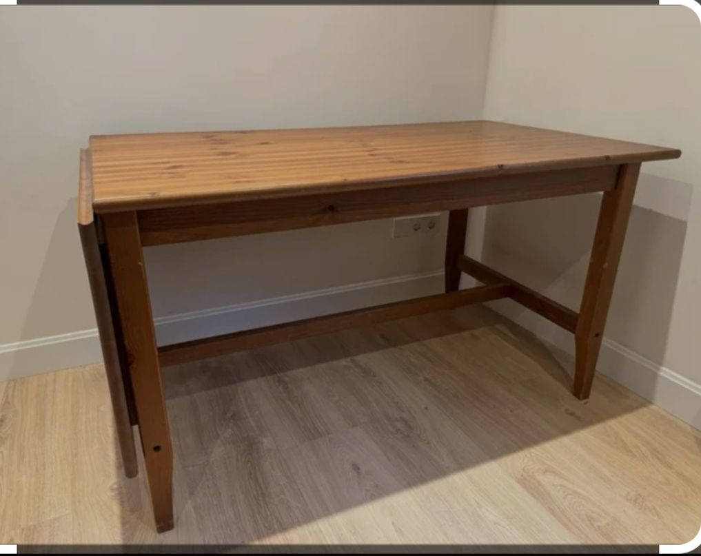 Mesa de cozinha extensível