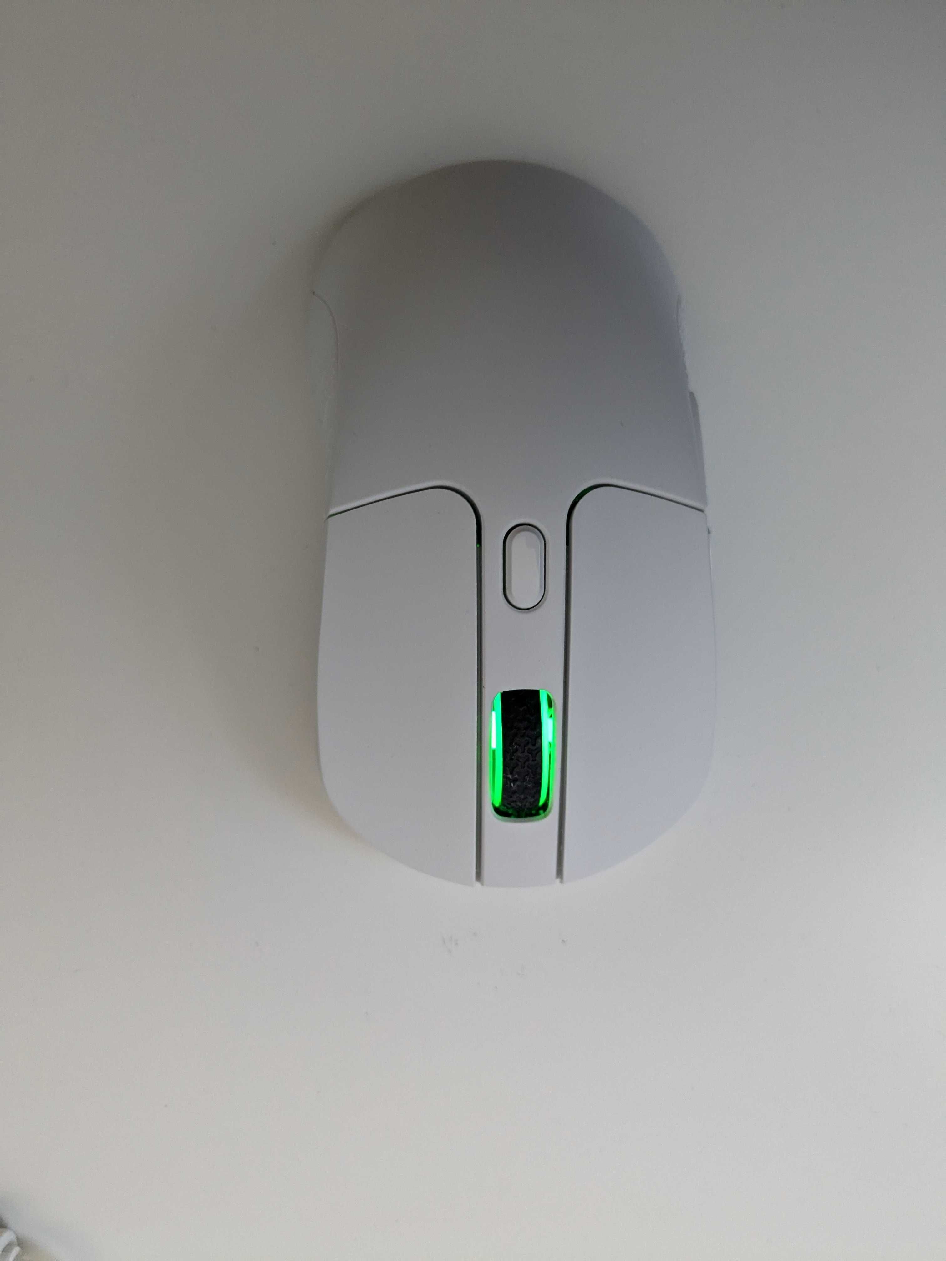Mysz bezprzewodowa Keychron M3-A3 Biała / 1000 Hz / RGB Light