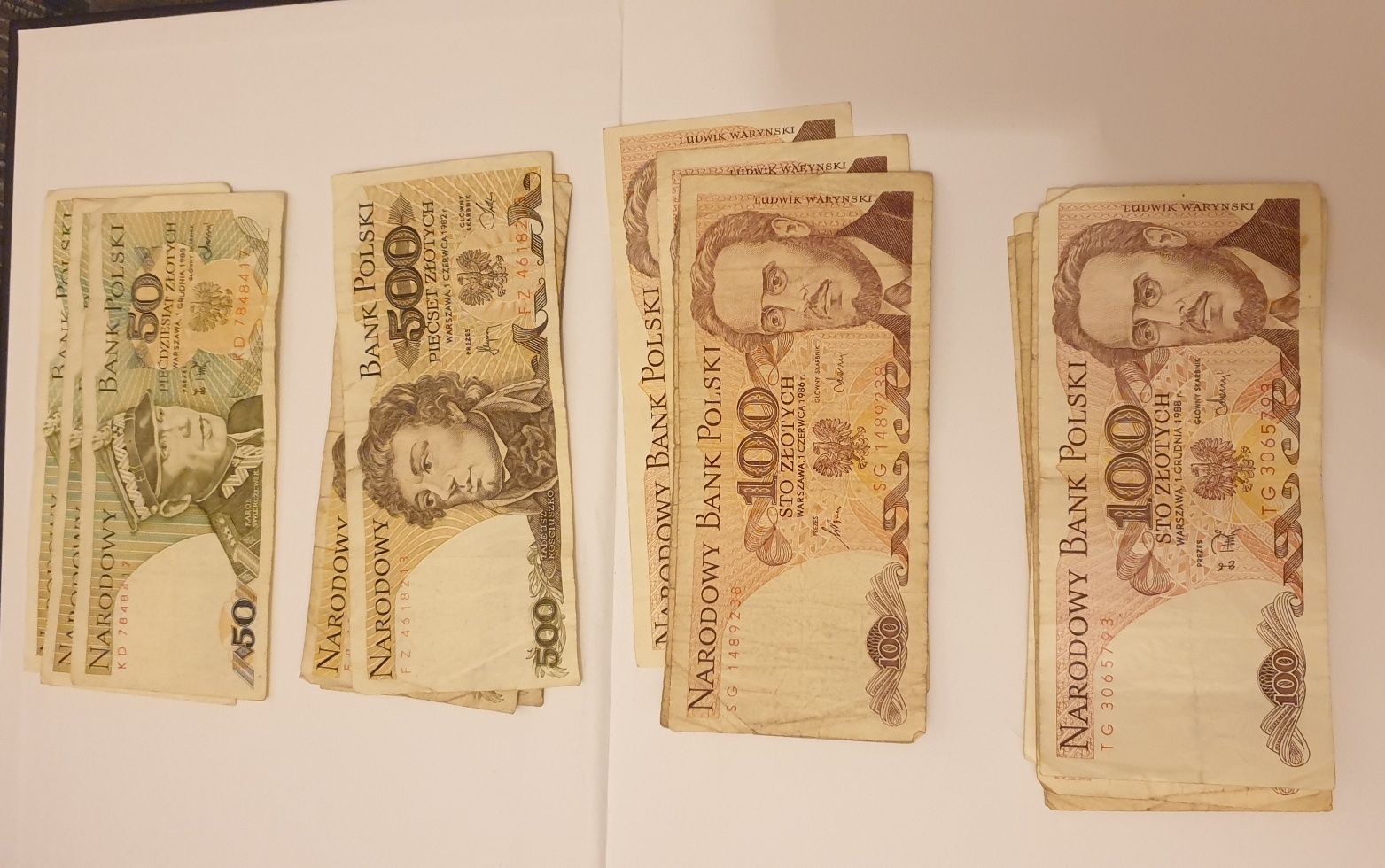 Zestaw banknoty PRL 1988, 1986, 1982 50 zł, 100 zł, 500 zł stare złote