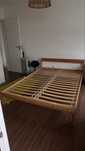 Cama IKEA NEIDEN pinho/Luröy e estrados