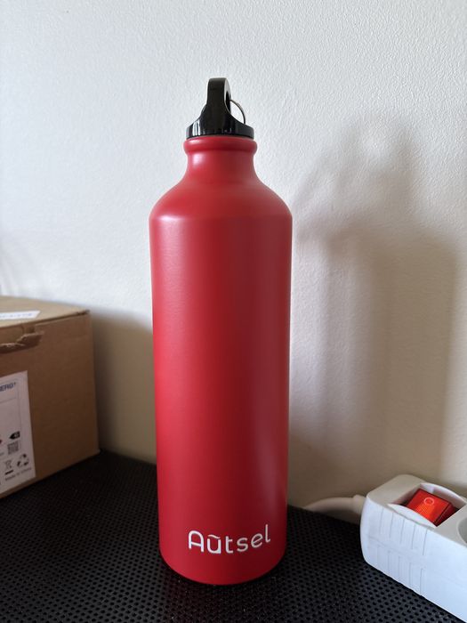 Butelka na wodę  AUTSEL 750ml