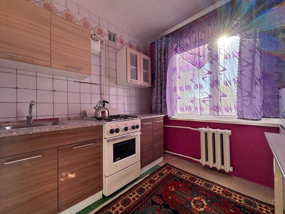 Снимите квартиру на Коммунере, Большая Диевская, 40