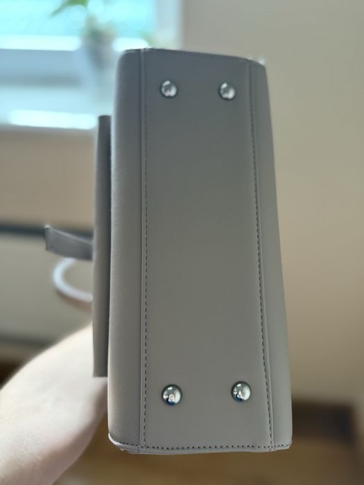 Сумка жіночо з натуральної шкіри розмір 33/27