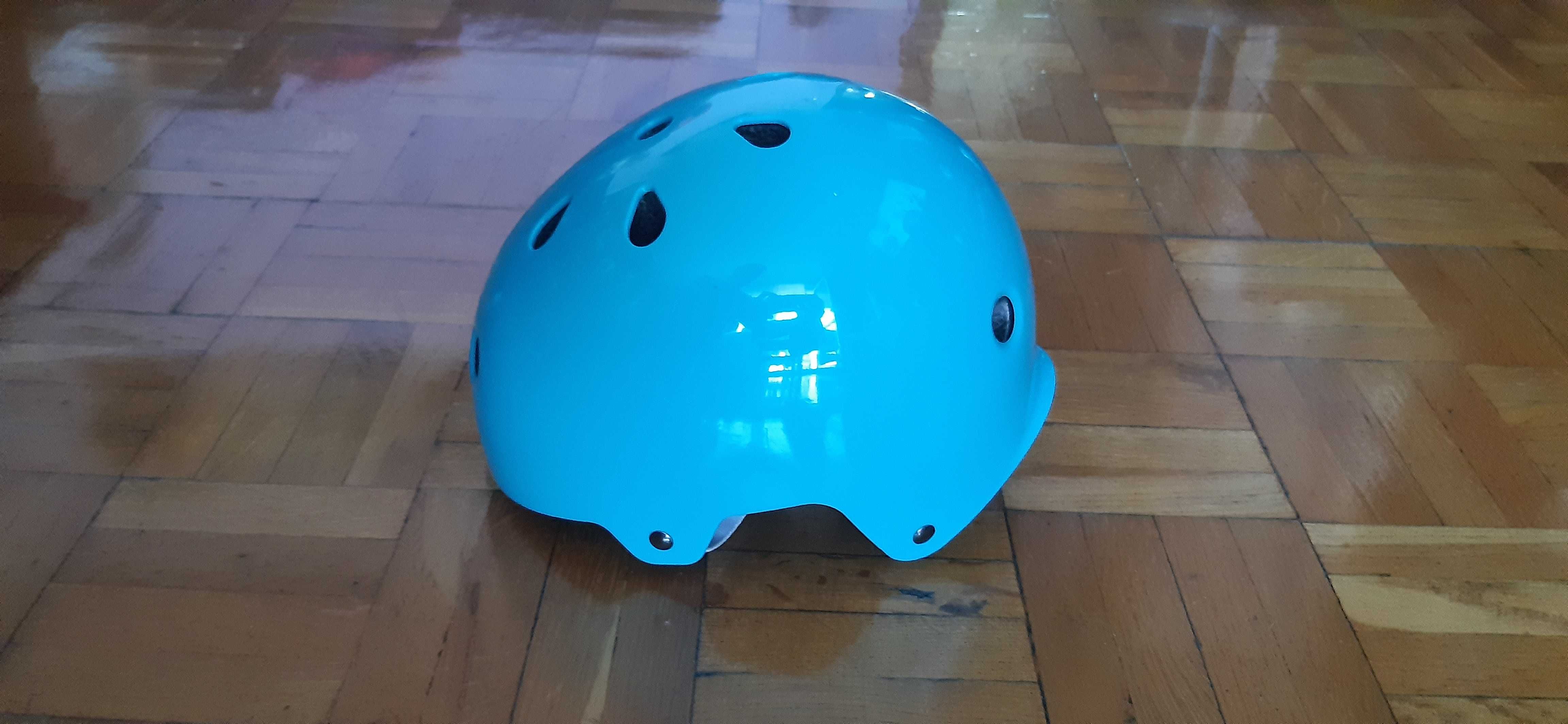 Kask na rolki, deskorolkę, hulajnogę Oxelo / cyjanowy