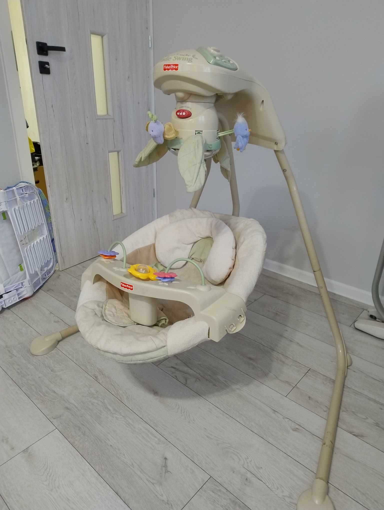 Huśtawka Fisher Price Bujaczek Cradle Swing Niemowle
