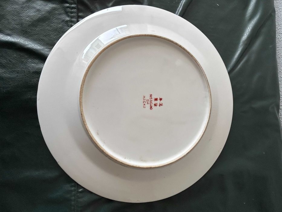 Pratos Fabricados em Macau