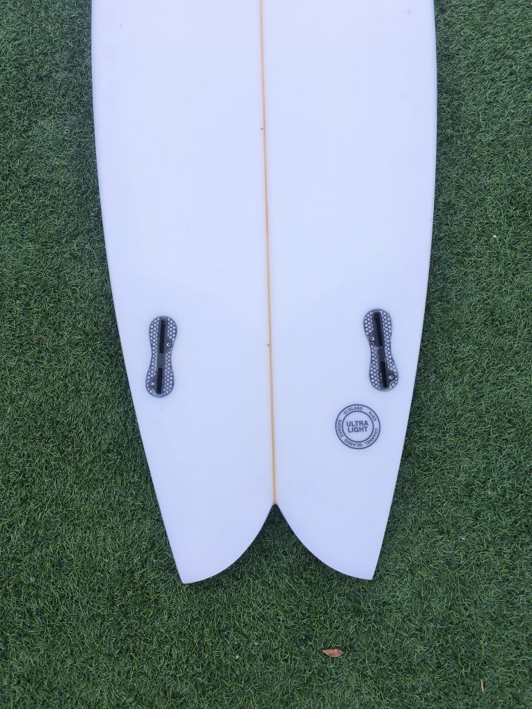 Prancha surf 6'0 channel islands al merick twin fin