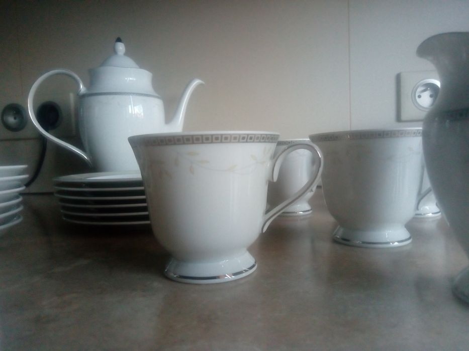 Serwis kawowy na 6 osób CHODZIEŻ Astra Line Marzenie platynowe