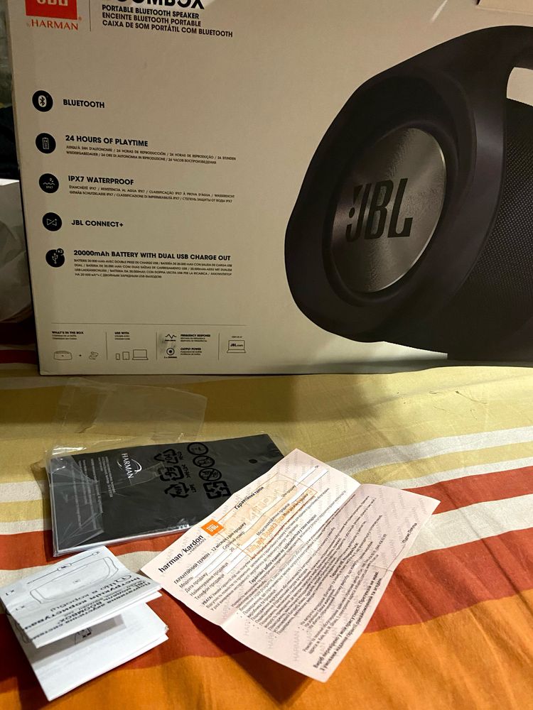 колонка jbl boombox