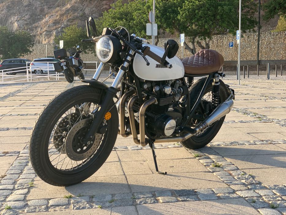 Honda cb 500 four cafe racer