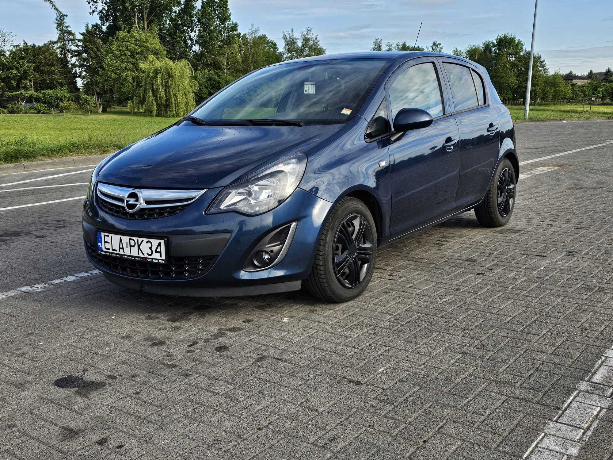 Opel Corsa  bogata wersja wyposażenia