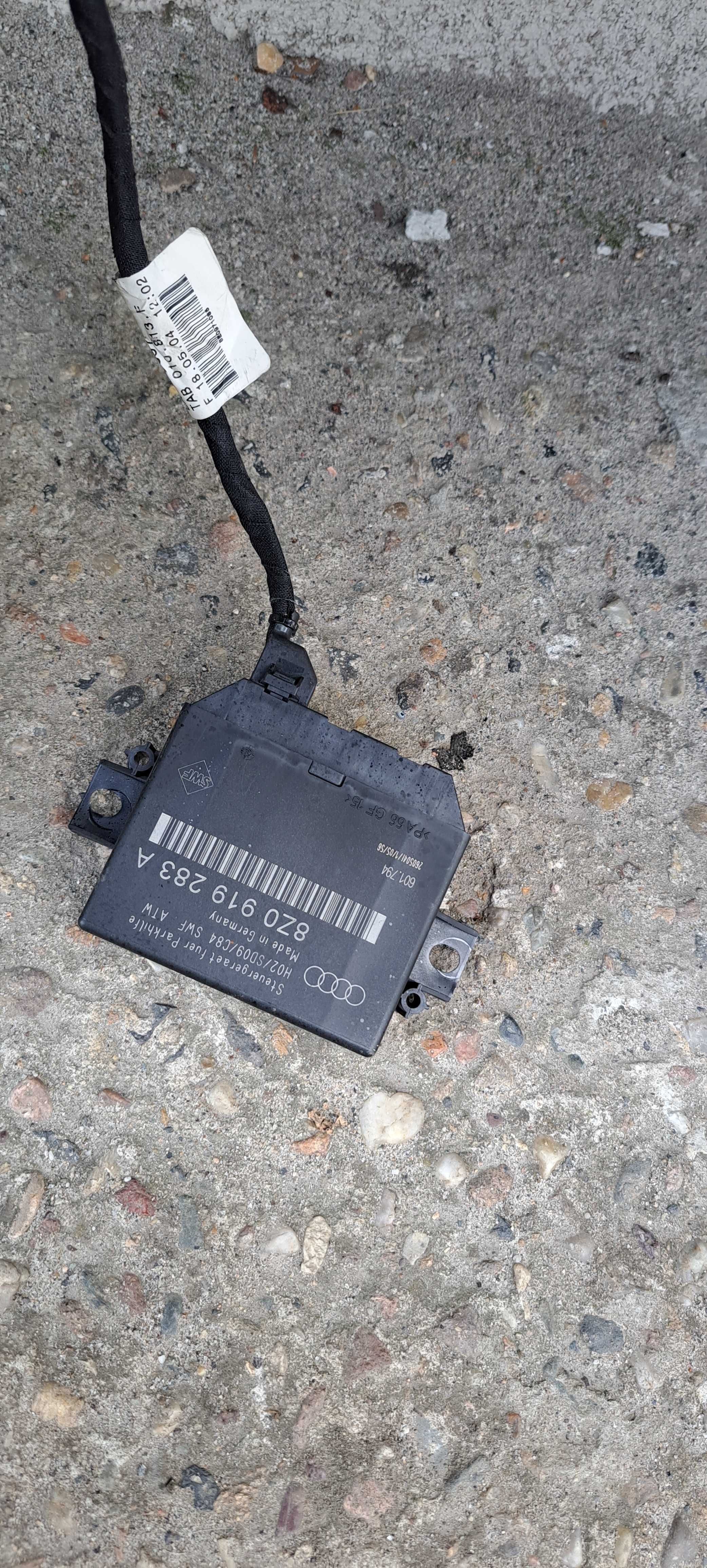 Zderzak tył PDC 2 rury Audi A4 B6 Kombi LY7W