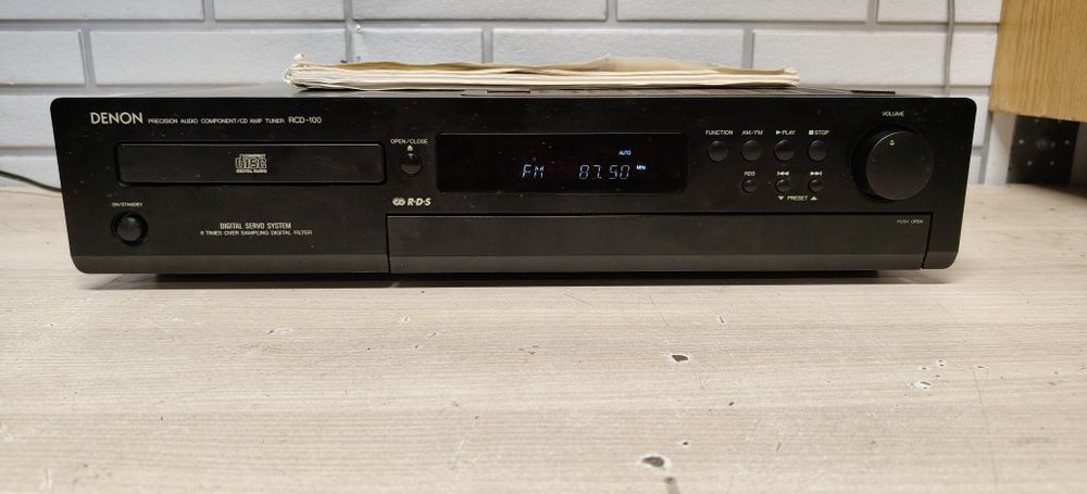 Amplituner DENON RCD-100