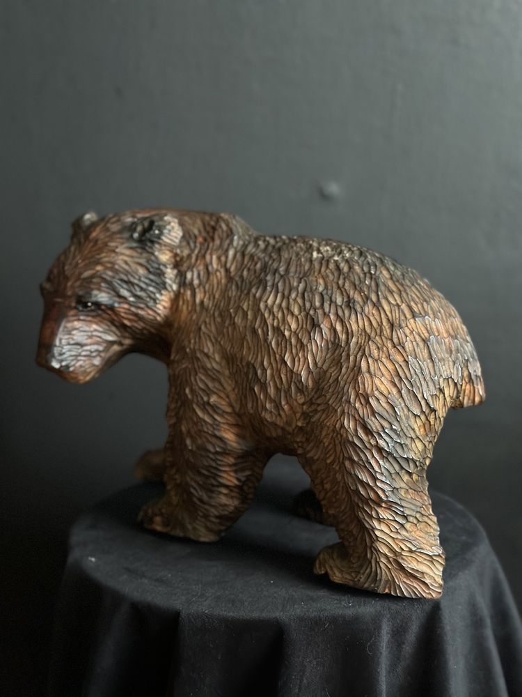 Figura rzeźba niedzwiedz drewniany hand made prezent