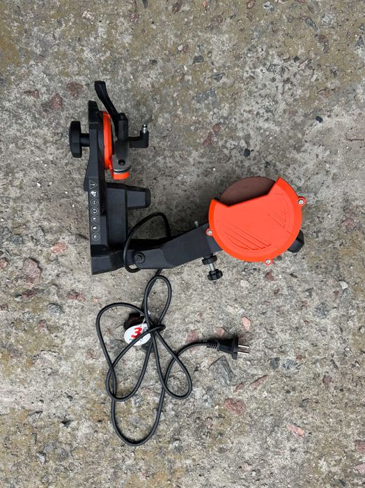 Верстат для заточування ланцюга Dnipro-M SG-9P — стан майже новий