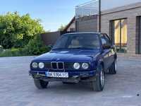 BMW e30 на ходу докі рівні