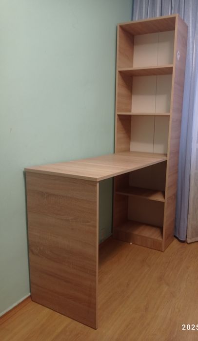 Biurko z  szafką