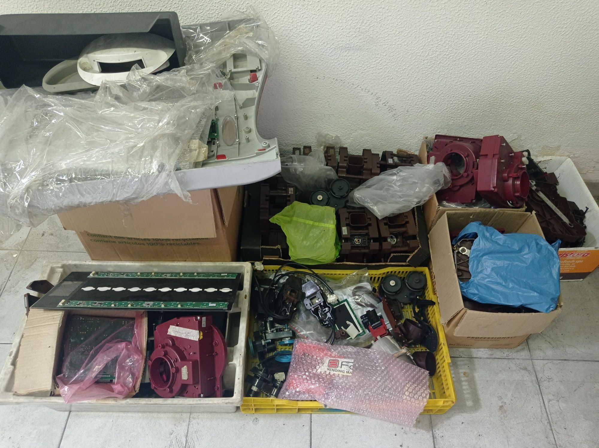 Lote de peças FAS Vending