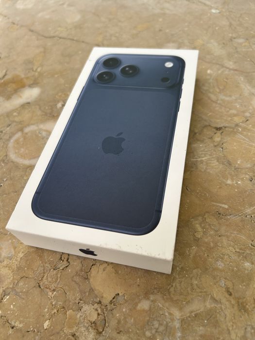 17 pro max 256gb azul