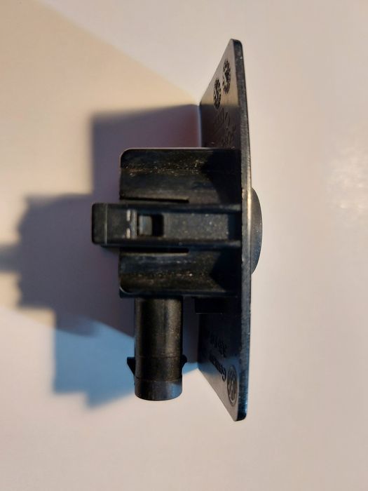 Czujnik parkowania Passat B8