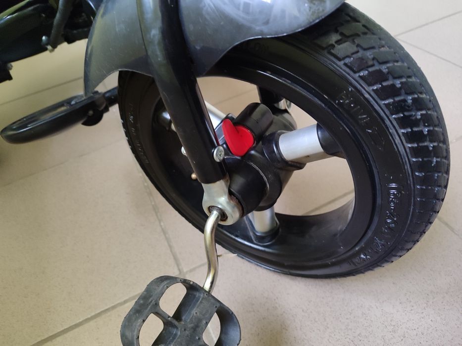 Дитячий трьохколісний велосипед з батьківською ручкою Best Trike