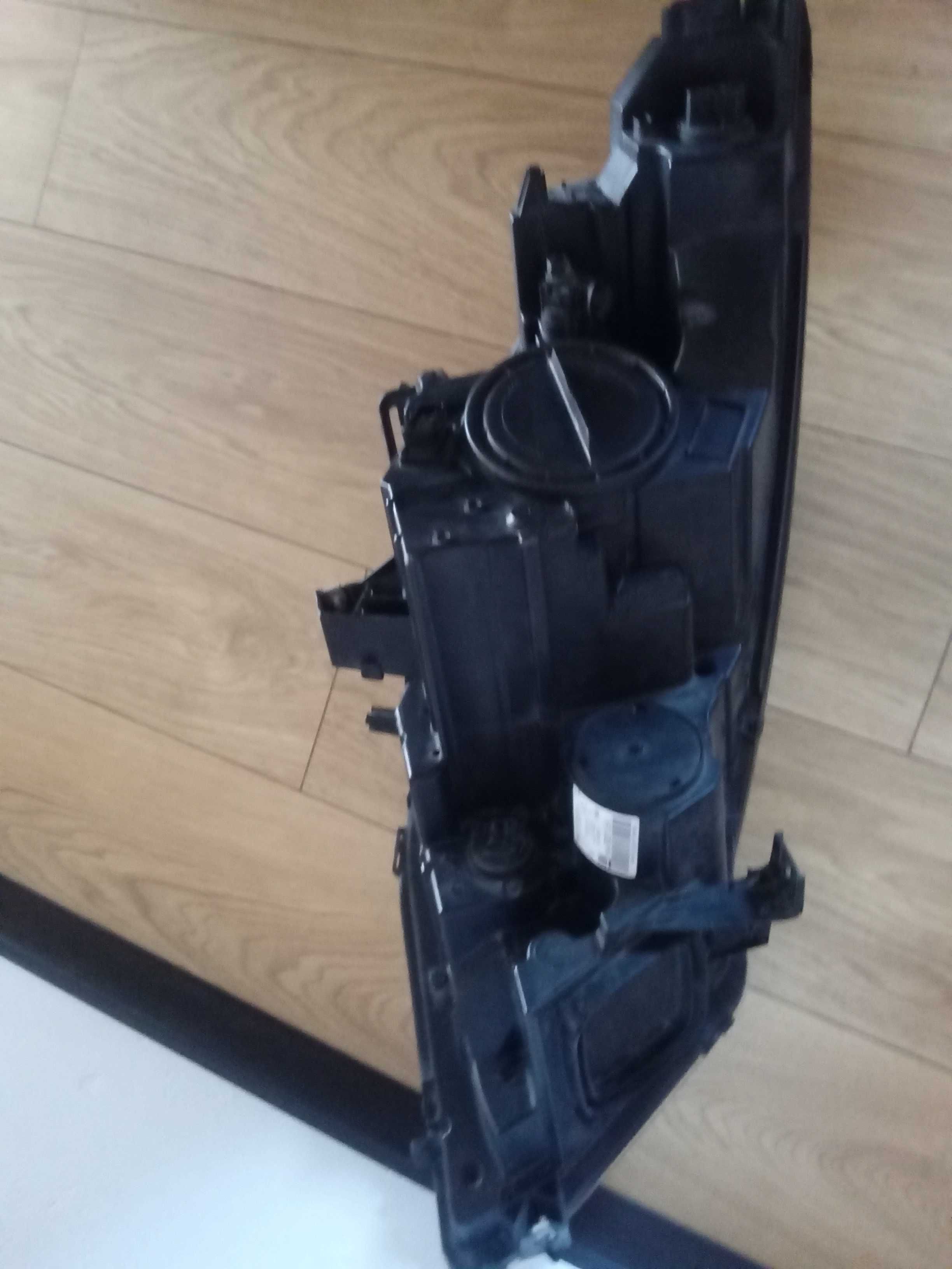lampy przednie opel zafira