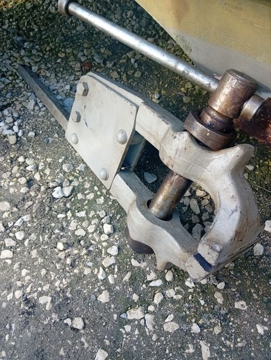 Imadło kowalskie, ścisk bardzo mocny, duży