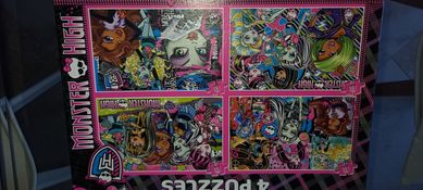 4 puzzles das Monster High