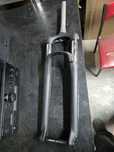 Widelec SR SUNTOUR XCM34 RL Boost 29", 130 mm