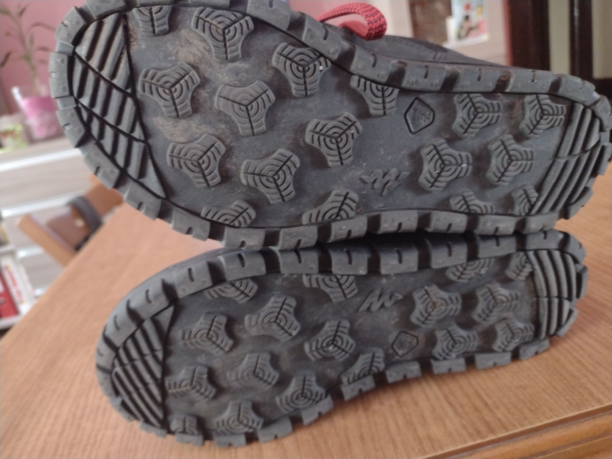 Buty turystyczne Quechua SH100 Warm wodoodporne