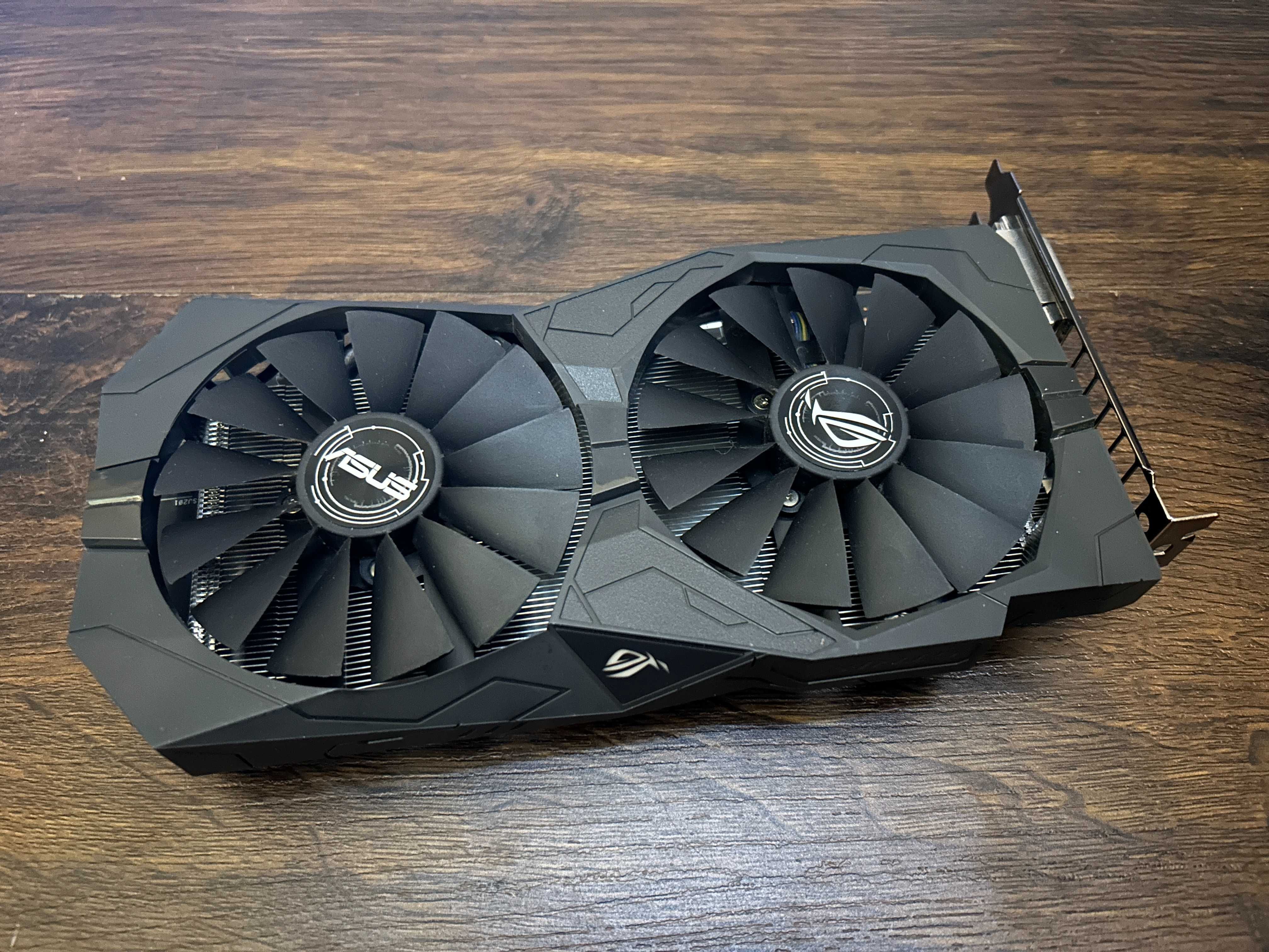 Гарантия! Игровая видеокарта Nvidia GeForce GTX RTX