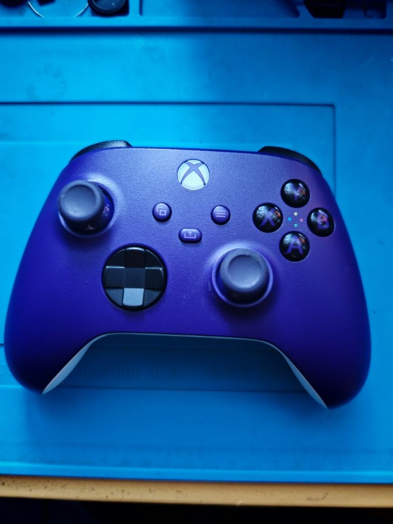 Kontroler Xbox Series X / S