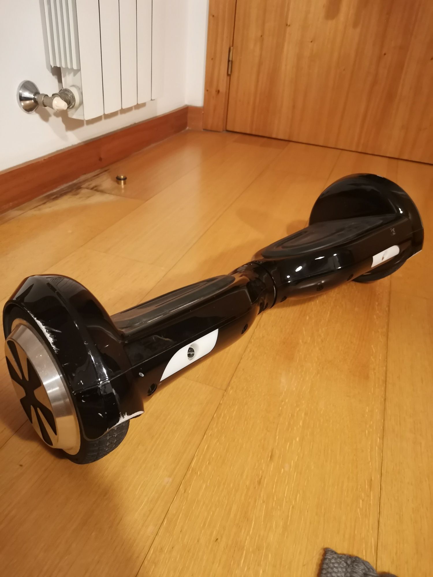 Hoverboard preto + kart com caixa e carregador