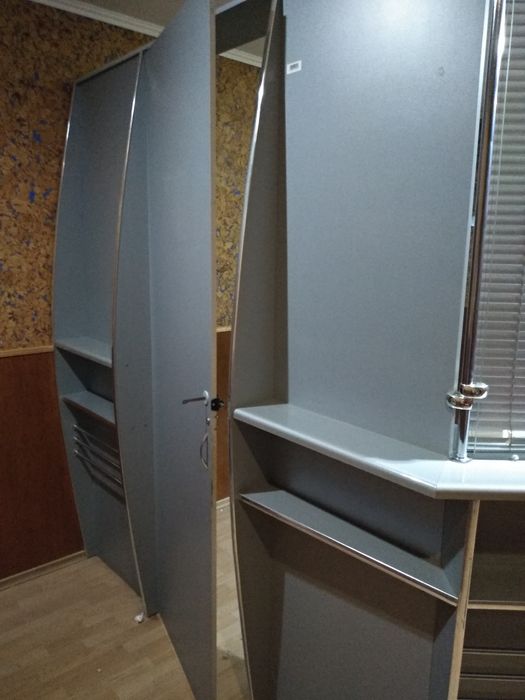 Касова кабіна на 2 робочих місця 3500/2500 кутова (б/).